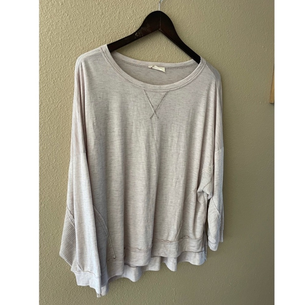 Oversized long sleeve top - Picture 2 of 2